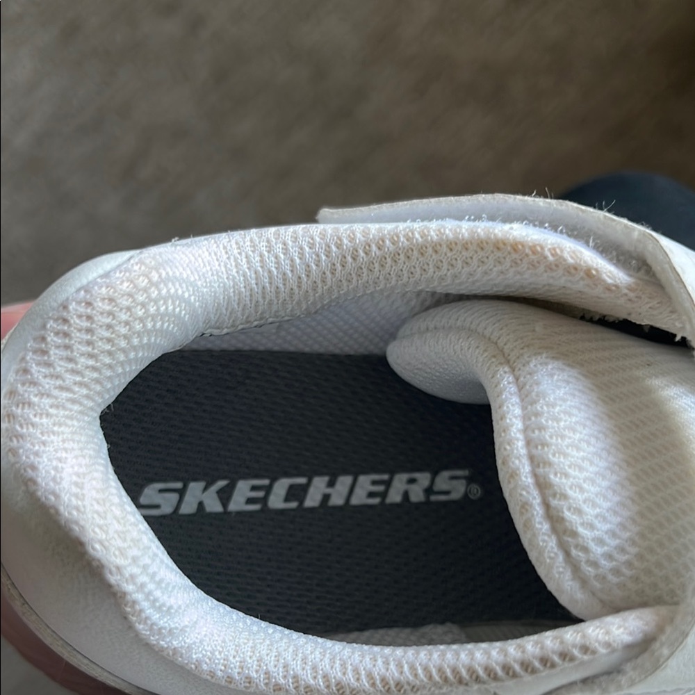 Skechers White Sneakers with Velcro Strap and Chunky Sole - Picture 2 of 6